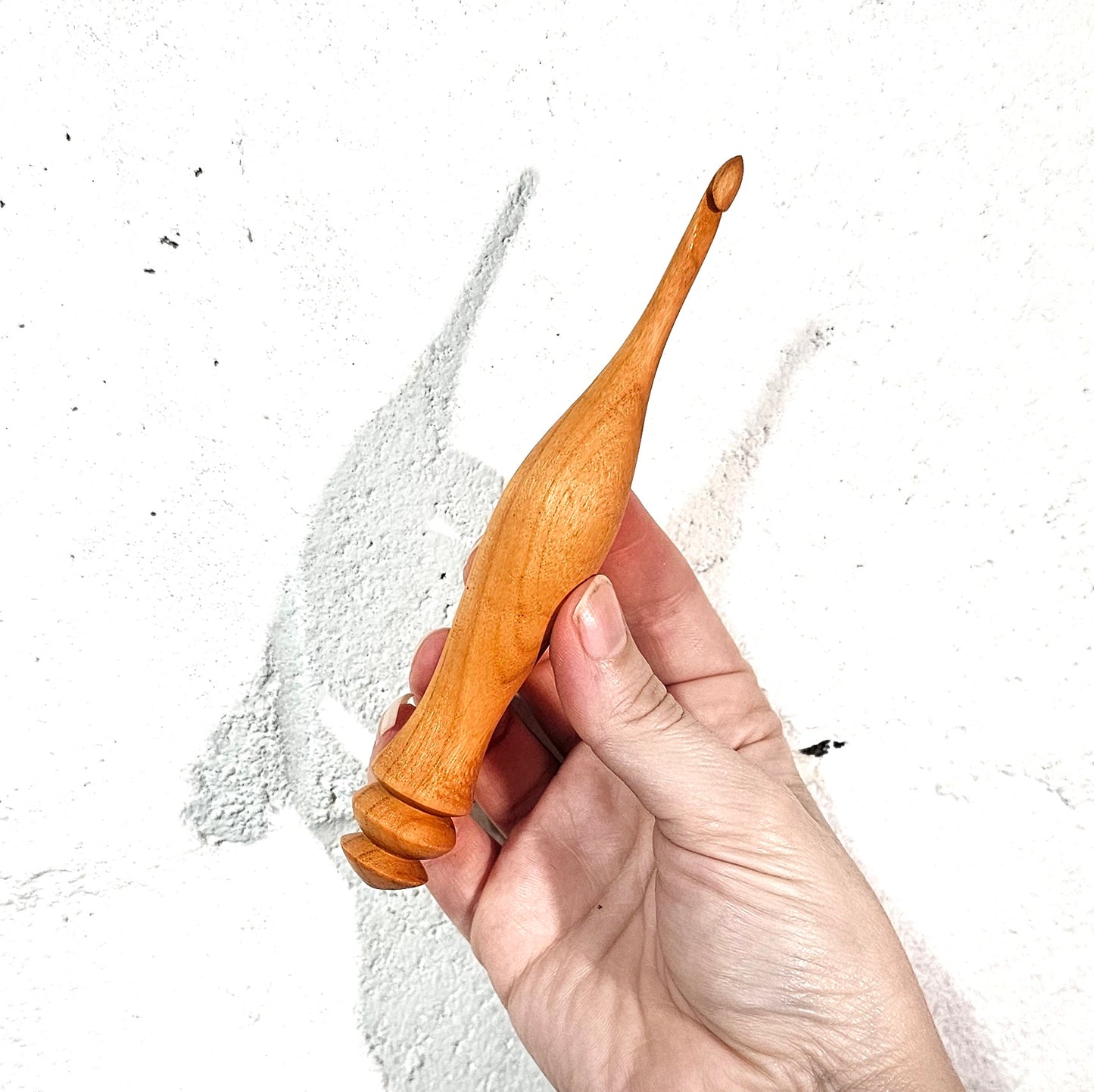 Deluxe Wooden Crochet Hook #WH0044 **free shipping**