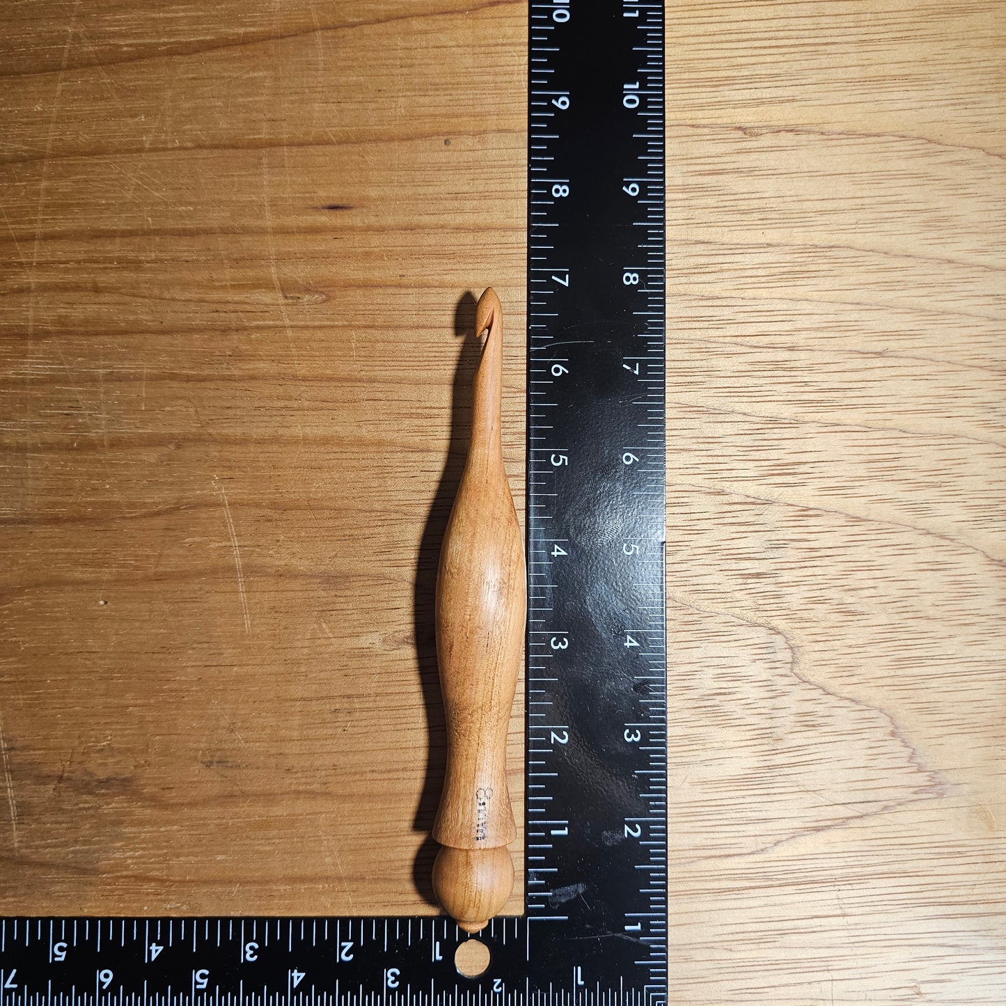 Deluxe Wooden Crochet Hook #WH0048 **free shipping**