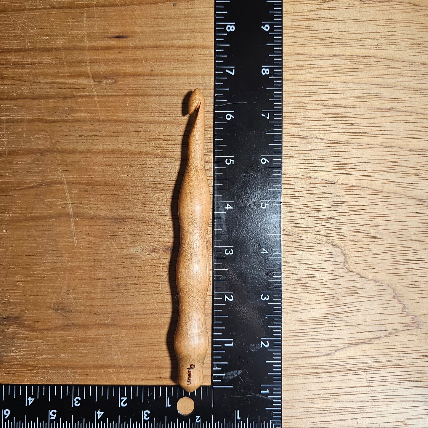 Deluxe Wooden Crochet Hook #WH0050 **free shipping**